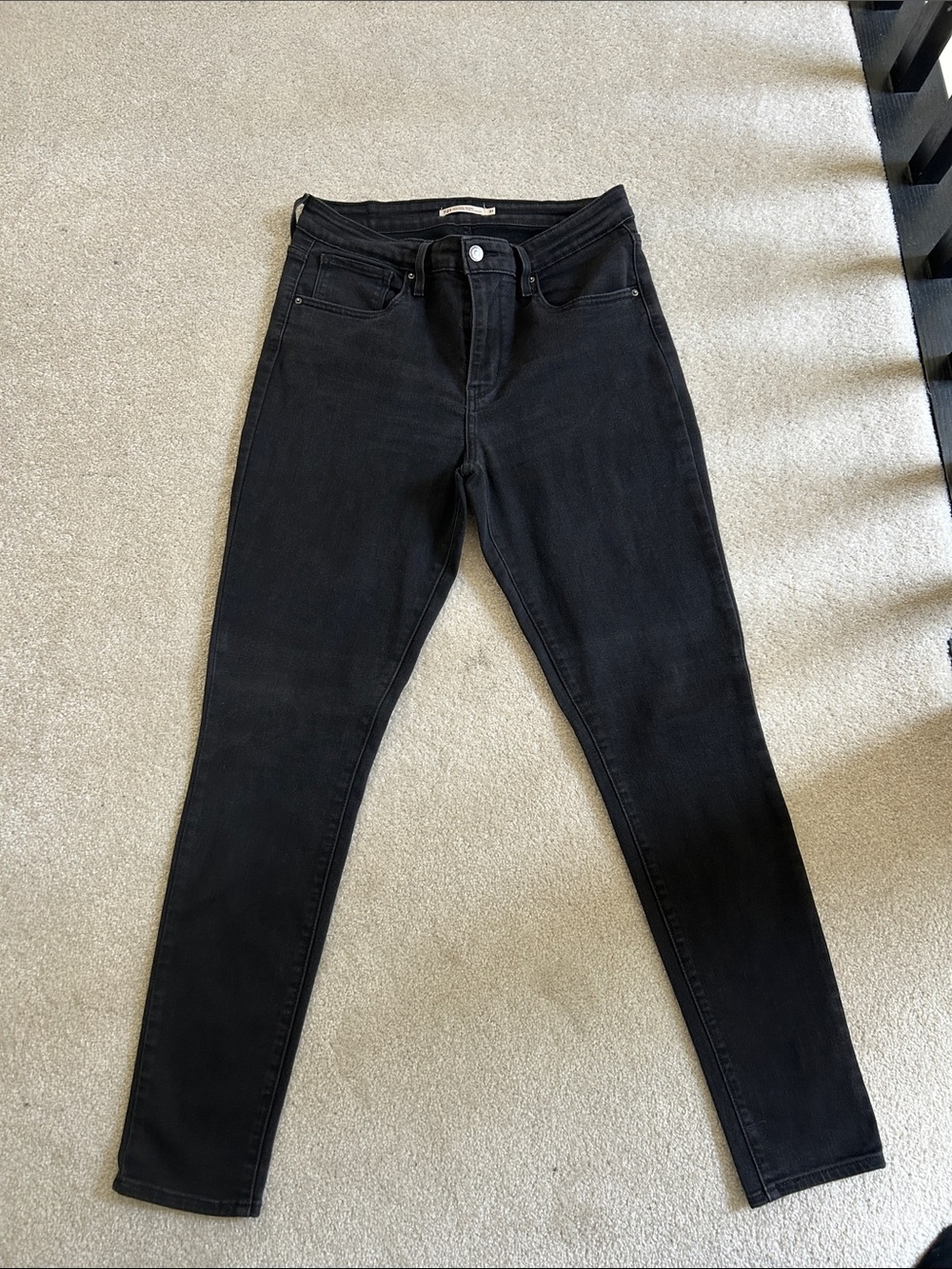 Levi's Women's Black High-Rise Skinny Jeans